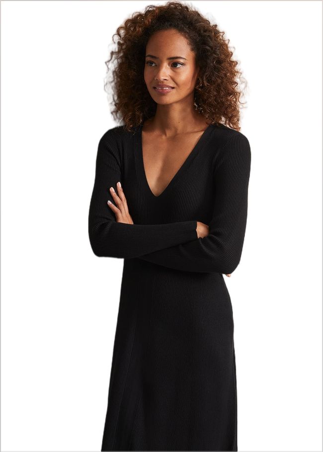  Amberlyn Black Fit And Flare Midi Dress Black 221905050